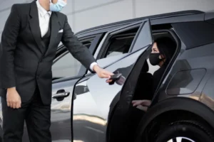 Why Choose a Limousine Service in Dubai?
