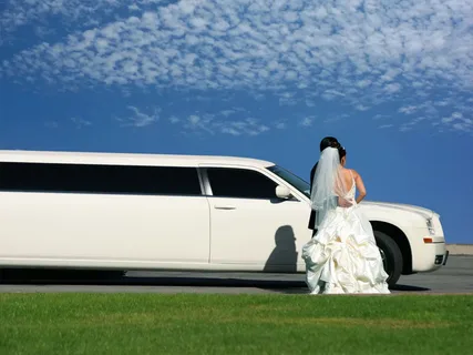 Abu Dhabi Best Limousine Packages for Luxury Weddings and Events
