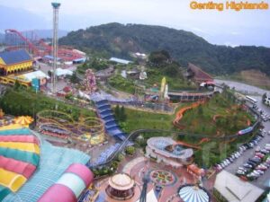 Key Natural Attractions to Experience via Limousine