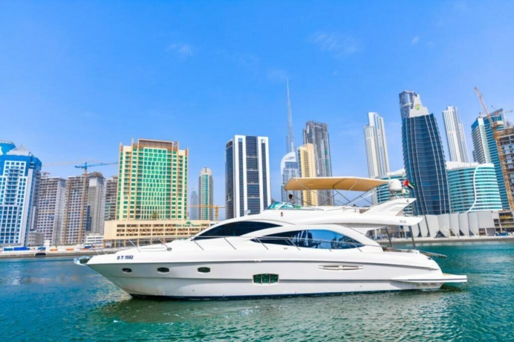 Luxury Limousine Packages for Abu Dhabi Yacht Owners