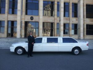 Understanding the Corporate Limousine Market in the UAE